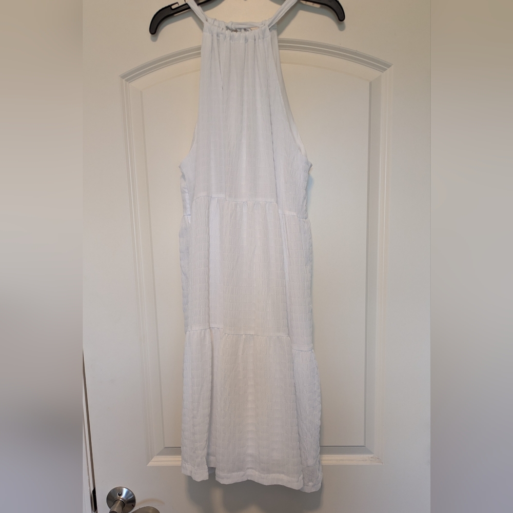 White Sleeveless Maxi Dress